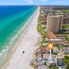 Seaside Palace | Pool, Game Room & Beach Service