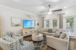 Silverfin Villa | Pool, Pets Friendly