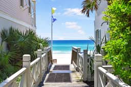 Sandy Toes Retreat | Golf Cart, Pool & Fenced Yard
