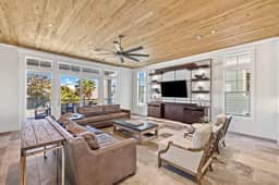 Crystal Del Mar | Spa, Game Room & Elevator
