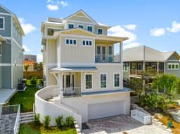 Tango Waves | Gulf Views, Spa, Elevator, Billiards