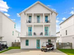 Ellis Retreat | Pool, Game Room & Golf Cart