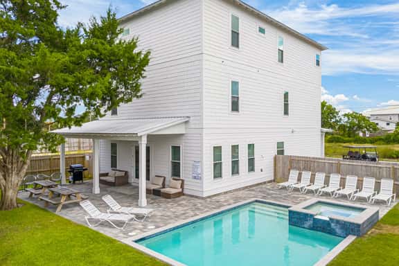 High TIde Palace | Game Room, Spa, Golf Cart - Image 1