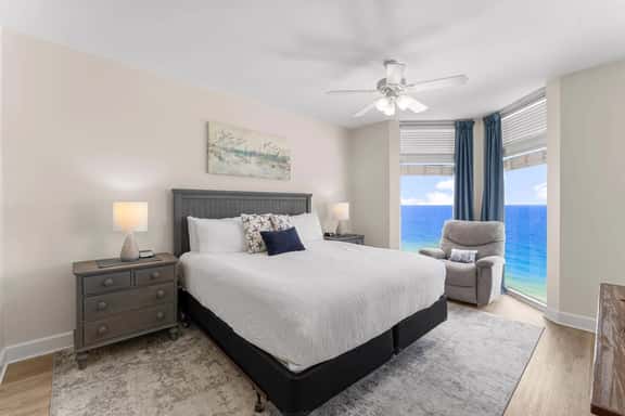 Jade East 1530 | Pool, Spa & Pickleball - Image 1