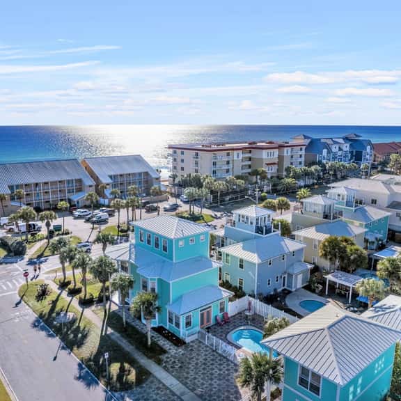 Crystal Playa | Private Pool & Carriage House - Image 1