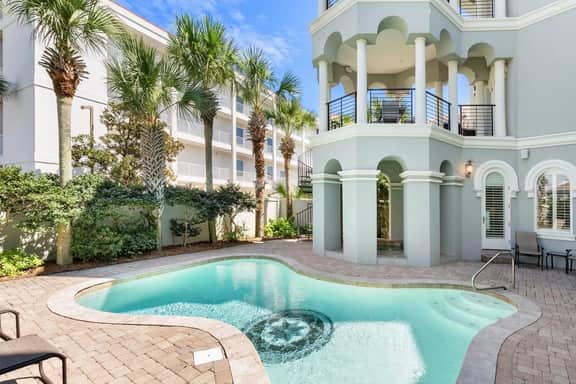 Ballamore Beach Haven | Elevator, Spa & Pool