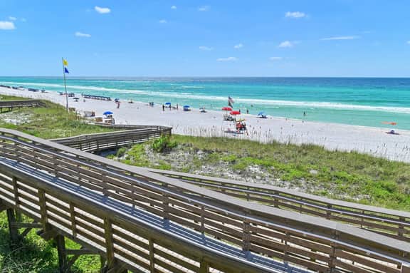 Saltwater Sanctuary | Biliards, Spa, & Golf Cart - Image 5