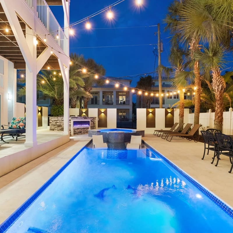 Frangista Breeze | Private Beach & Chair Service